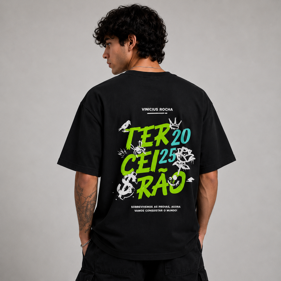 Colegio Evalucao Oversized Graphic T-Shirt – Streetwear College Style Tee
